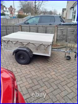 5ft x 4ft Utility Trailer With Tailgate, Spare Wheel, Cover & Lockable Hitch 5ft x 4ft Utility Trailer With Tailgate, Spare Wheel, Cover & Lockable Hitch