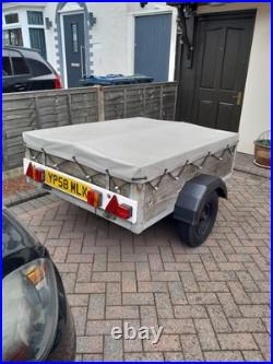 5ft x 4ft Utility Trailer With Tailgate, Spare Wheel, Cover & Lockable Hitch 5ft x 4ft Utility Trailer With Tailgate, Spare Wheel, Cover & Lockable Hitch