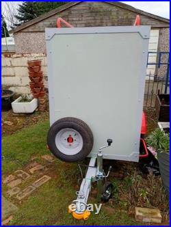 6x3 Box Trailer Used. In Good Condition. New Suspension Units