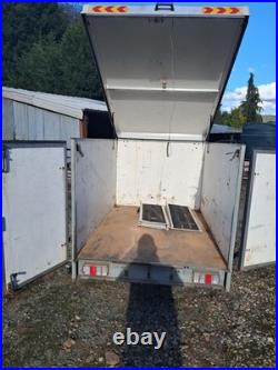 750kg box trailer