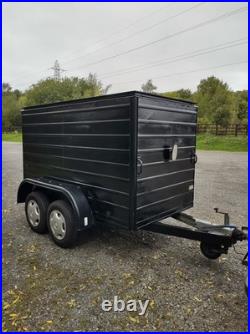 8'x4' box trailer twin axle