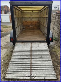 8'x4' box trailer twin axle