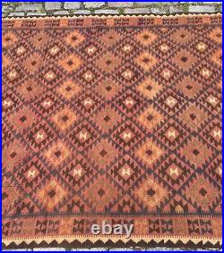 A CLASSY OLD HANDMADE TRADITIONAL ORIENTAL WOOL ON COTTON KILIM (308 x 190 cm) A CLASSY OLD HANDMADE TRADITIONAL ORIENTAL WOOL ON COTTON KILIM (308 x 190 cm)