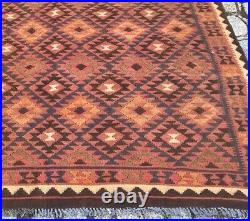 A CLASSY OLD HANDMADE TRADITIONAL ORIENTAL WOOL ON COTTON KILIM (308 x 190 cm) A CLASSY OLD HANDMADE TRADITIONAL ORIENTAL WOOL ON COTTON KILIM (308 x 190 cm)