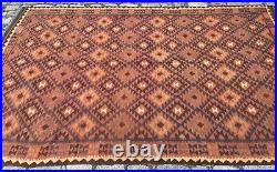 A CLASSY OLD HANDMADE TRADITIONAL ORIENTAL WOOL ON COTTON KILIM (308 x 190 cm) A CLASSY OLD HANDMADE TRADITIONAL ORIENTAL WOOL ON COTTON KILIM (308 x 190 cm)