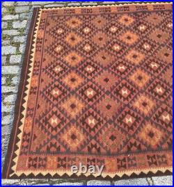 A CLASSY OLD HANDMADE TRADITIONAL ORIENTAL WOOL ON COTTON KILIM (308 x 190 cm) A CLASSY OLD HANDMADE TRADITIONAL ORIENTAL WOOL ON COTTON KILIM (308 x 190 cm)