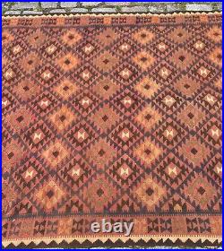 A CLASSY OLD HANDMADE TRADITIONAL ORIENTAL WOOL ON COTTON KILIM (308 x 190 cm) A CLASSY OLD HANDMADE TRADITIONAL ORIENTAL WOOL ON COTTON KILIM (308 x 190 cm)