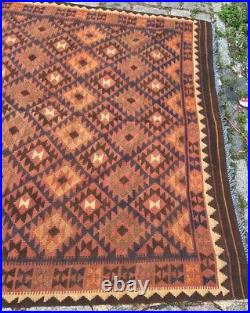 A CLASSY OLD HANDMADE TRADITIONAL ORIENTAL WOOL ON COTTON KILIM (308 x 190 cm) A CLASSY OLD HANDMADE TRADITIONAL ORIENTAL WOOL ON COTTON KILIM (308 x 190 cm)