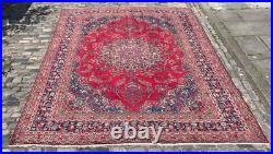 A SPECTACULAR OLD HANDMADE TRADITIONAL ORIENTAL WOOL CARPET (392 x 308 cm)