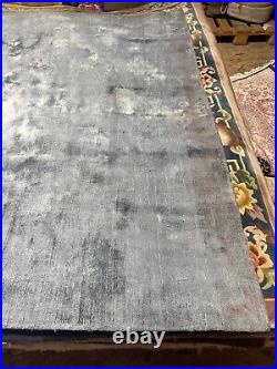 A SPLENDID OLD TRADITIONAL MACHINE MADE ORIENTAL RUG (350 x 247 cm) A SPLENDID OLD TRADITIONAL MACHINE MADE ORIENTAL RUG (350 x 247 cm)