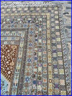 A STYLISH ANTIQUE HANDMADE TURKISH WOOL ON COTTON CARPET. (400 X 300 cm) A STYLISH ANTIQUE HANDMADE TURKISH WOOL ON COTTON CARPET. (400 X 300 cm)