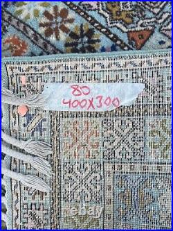 A STYLISH ANTIQUE HANDMADE TURKISH WOOL ON COTTON CARPET. (400 X 300 cm) A STYLISH ANTIQUE HANDMADE TURKISH WOOL ON COTTON CARPET. (400 X 300 cm)