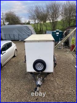 BATESON BOX TRAILER. 8ft X 4 ft X4ft 6 Height