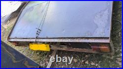 Beaver Tail Flat Bed Car Trailer or Plant Trailer Beaver Tail Flat Bed Car Trailer or Plant Trailer