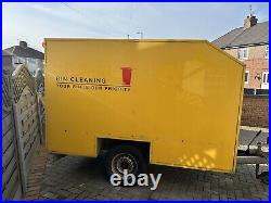 Bin cleaning trailer With Water Tanks