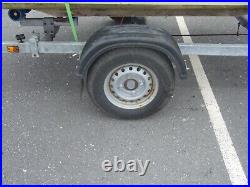 Boat Trailer make Extreme will take up to 15/16ft boat