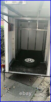 Box Trailer (8ft x4ft x5ft) very good condition