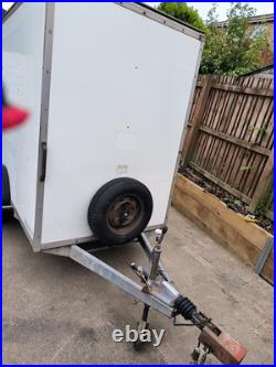 Box Trailer Braked 1300kg 8x4 6ft High Bateson