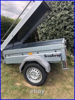 Brenderup 1150 S Camping Trailer, Locking Hydraulic Hinged Lid, Rack Bars, Cover