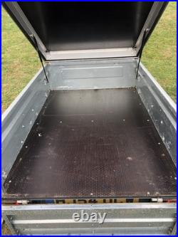 Brenderup 1150 S Camping Trailer, Locking Hydraulic Hinged Lid, Rack Bars, Cover