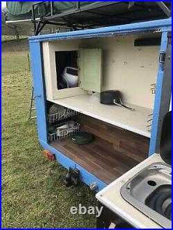 Camping Trailer with roof tent