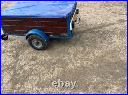 Car trailer