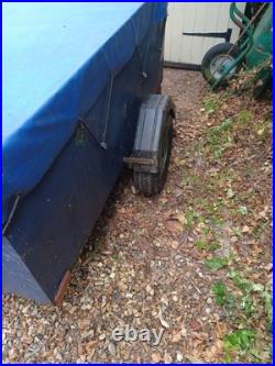 Car trailer. 500kg. 5'6 x 4' x 2'. With cover