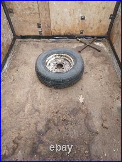 Car trailer. 500kg. 5'6 x 4' x 2'. With cover