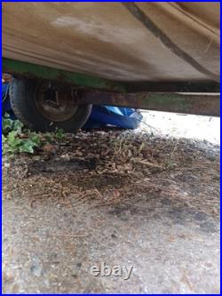 Car trailer. 500kg. 5'6 x 4' x 2'. With cover