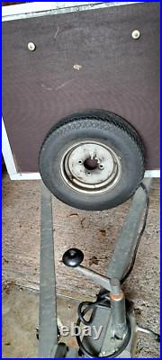 Car trailer, great for camping and surfing, 5ft x 3ft, (2.5ft deep) Car trailer, great for camping and surfing, 5ft x 3ft, (2.5ft deep)