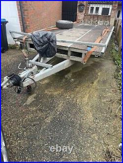 Car trailer hire