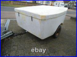 Car trailer with lockable lid and built in lights 6 x 4