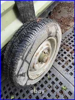 Car trailers for sale used Single Axle 3.20 Meters Long 1.35 Meters Wide