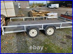Car transporter trailer