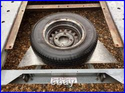 Car transporter trailer