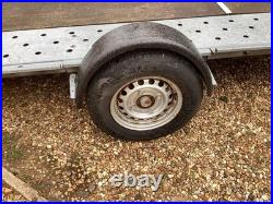 Car transporter trailer