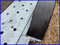 Car transporter trailer