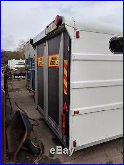 Dastle Racebox Covered Trailer with multi-car workshop awning