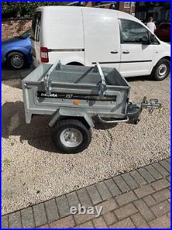 Daxara 137 trailer. In good condition