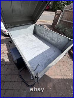 Daxara 158 Trailer with Erde Hard Top Camping / Utility Trailer