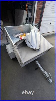 ERDÉ 300KG Unbraked Lightweight Box Trailer 1.73m x 1.20m Maypole Camping