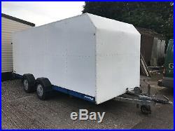 Enclosed car transporter trailer
