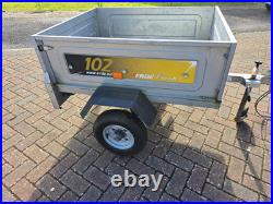 Erde 102 Trailer