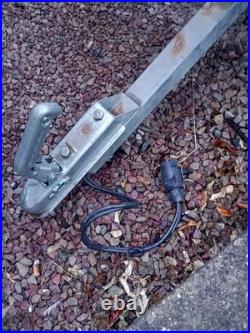 Erde 102 Trailer Erde 102 Trailer