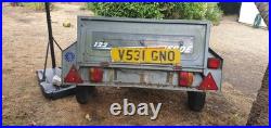 Erde 122 Trailer