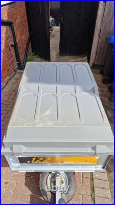Erde 122 Trailer with lockable hard cover and 3rd tyre/rim