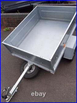 Erde 122 trailer with accessories Erde 122 trailer with accessories