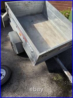 Erde 122 trailer with tipper. Used Erde 122 trailer with tipper. Used