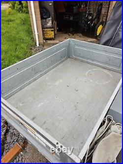 Erde 142 trailer with Extension