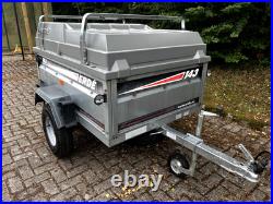 Erde 143 Trailer with Hardtop, Load Bars, Spare, Prop Wheel and Stands Erde 143 Trailer with Hardtop, Load Bars, Spare, Prop Wheel and Stands